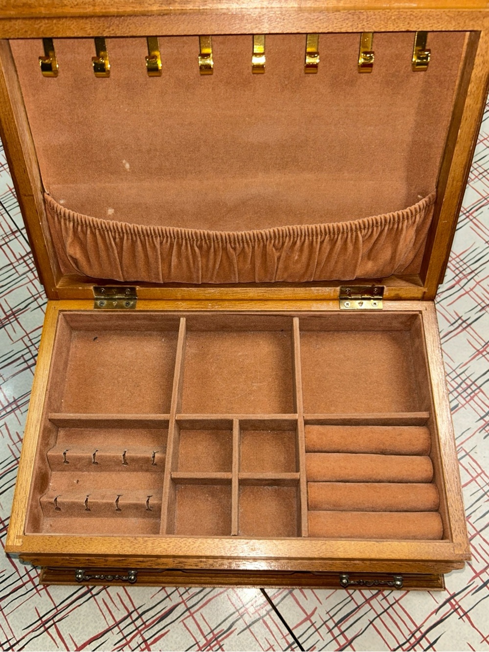 Vintage Solid Wood Velvet Lined Hangers Valet Jewelry Vanity Box Chest